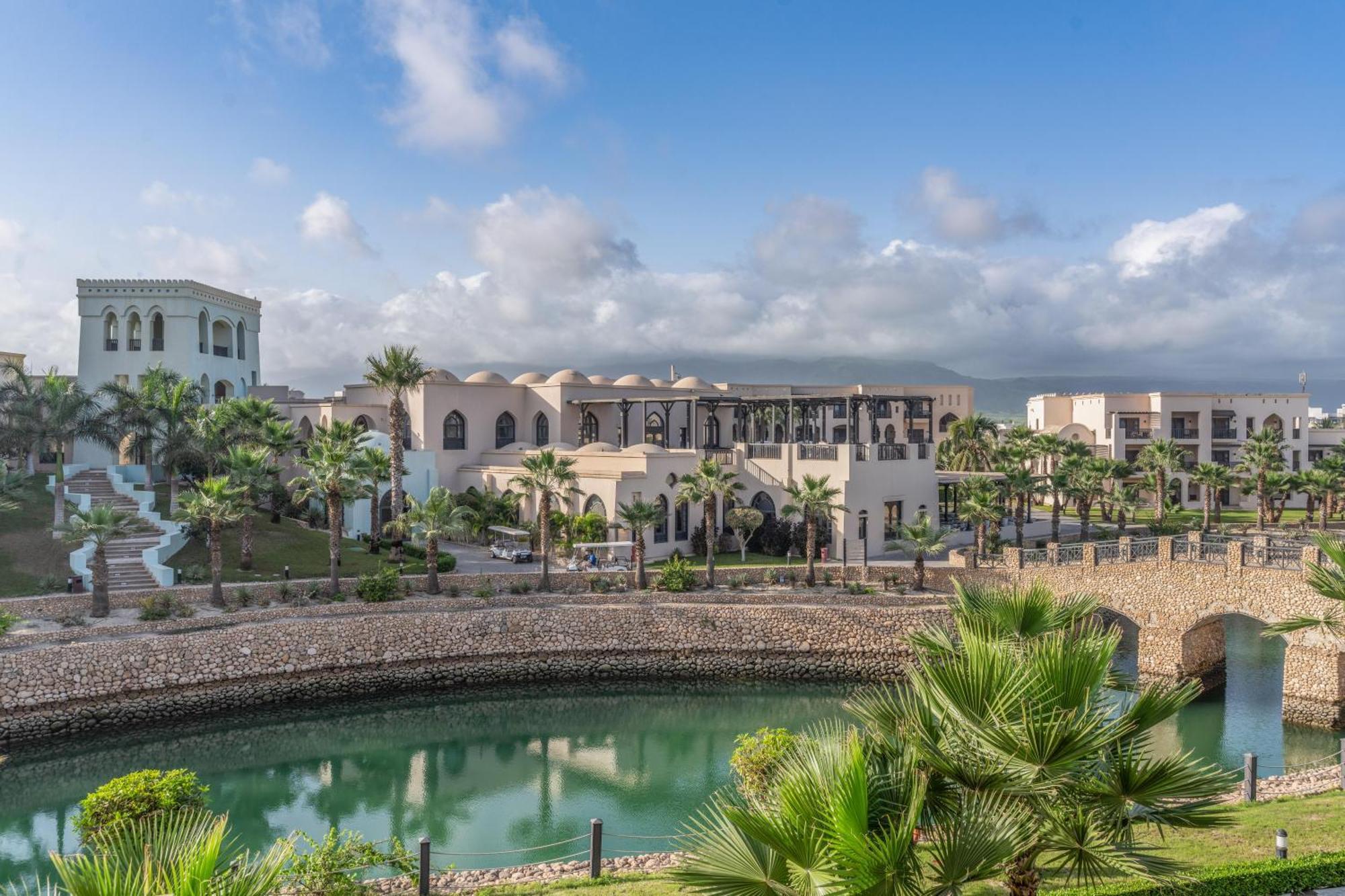 Salalah Rotana Resort Exterior photo View of the resort