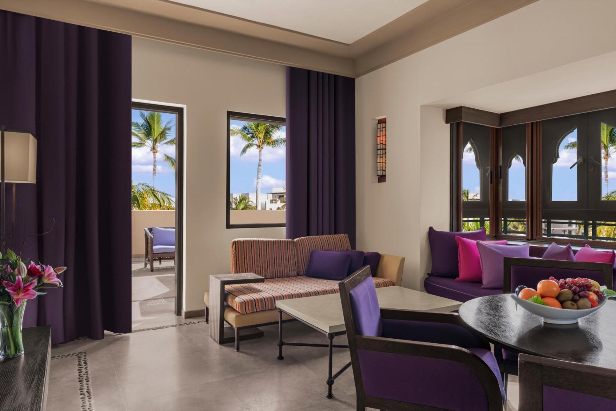 Salalah Rotana Resort Exterior photo